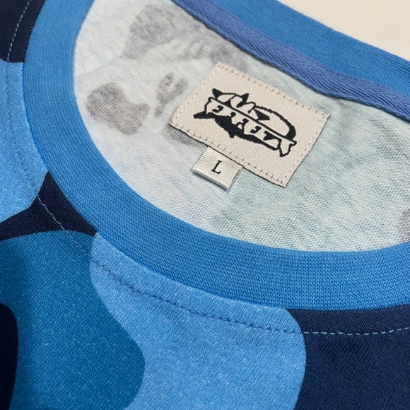 NWT BLUE CATACOMBS pocket tee - Picture 2 of 3